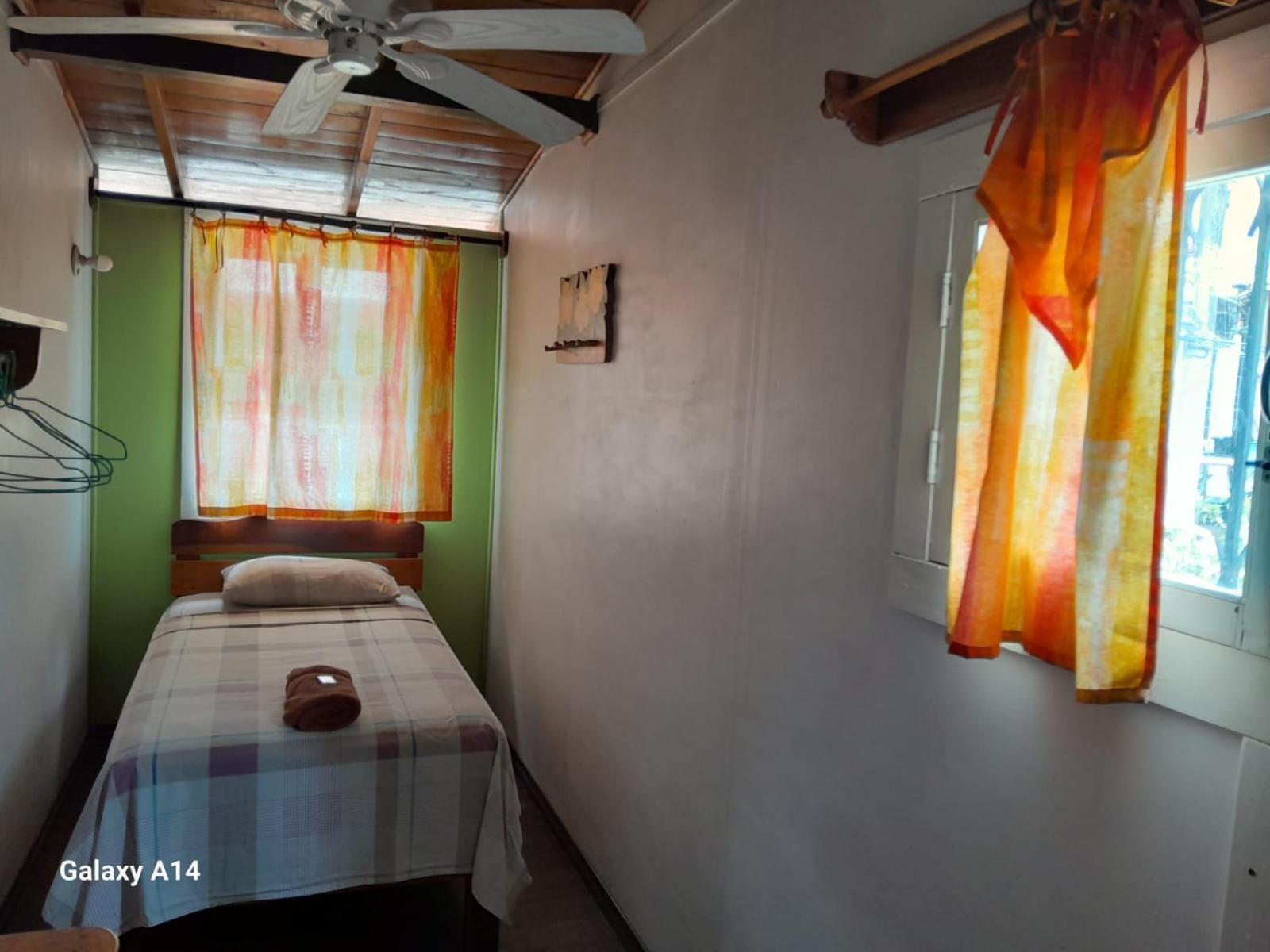 Hostal Hansi Bocas del Toro Exterior foto